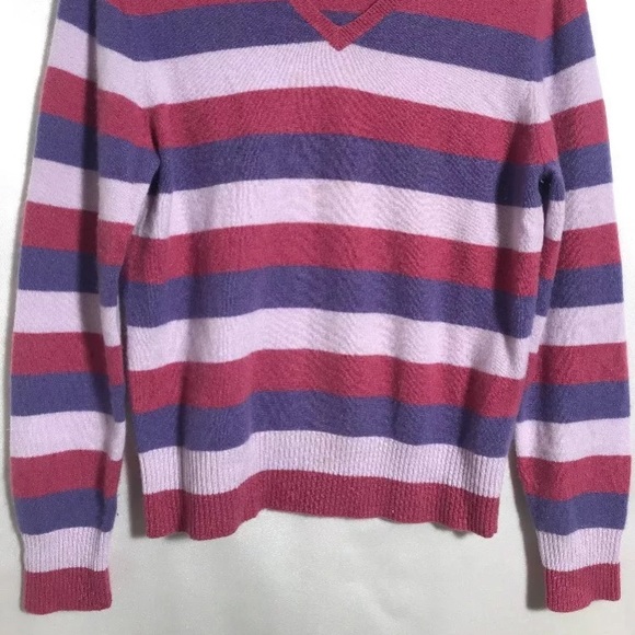 Lord and Taylor 100 percent Cashmere sweater - Picture 6 of 8